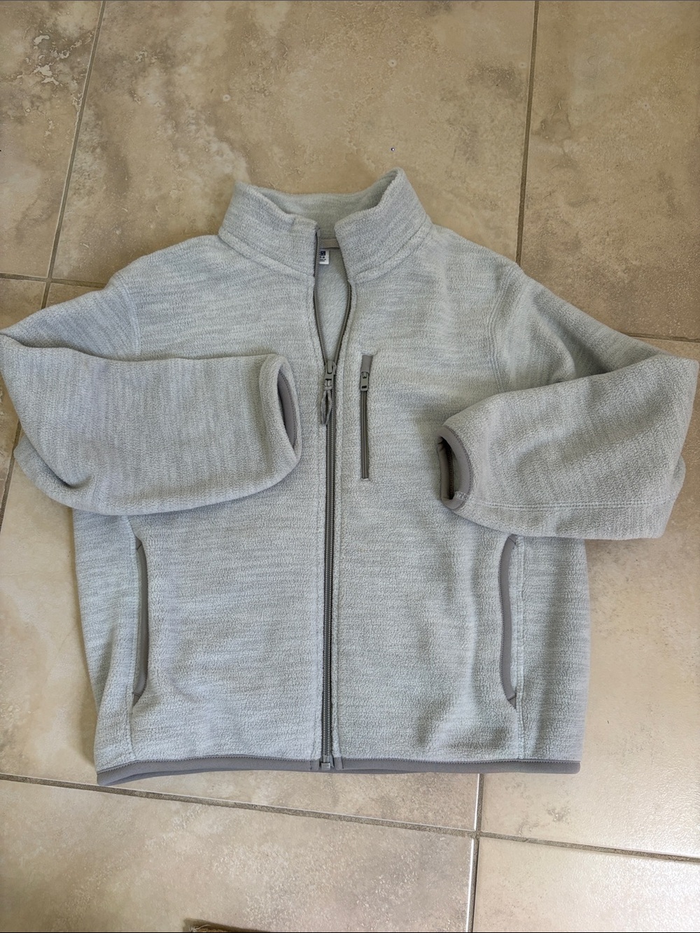 Uniqlo Light Gray Sherpa Fleece Jacket